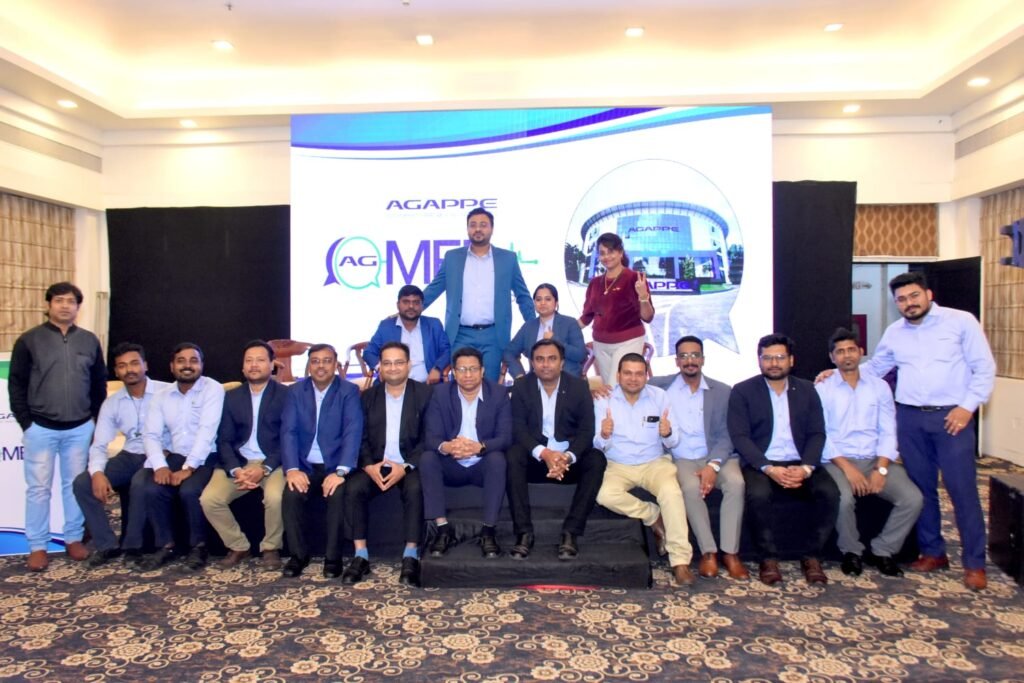 Medical event organizer in Kolkata conducting healthcare event with doctors, patients and MedNovera event growth dashboard.